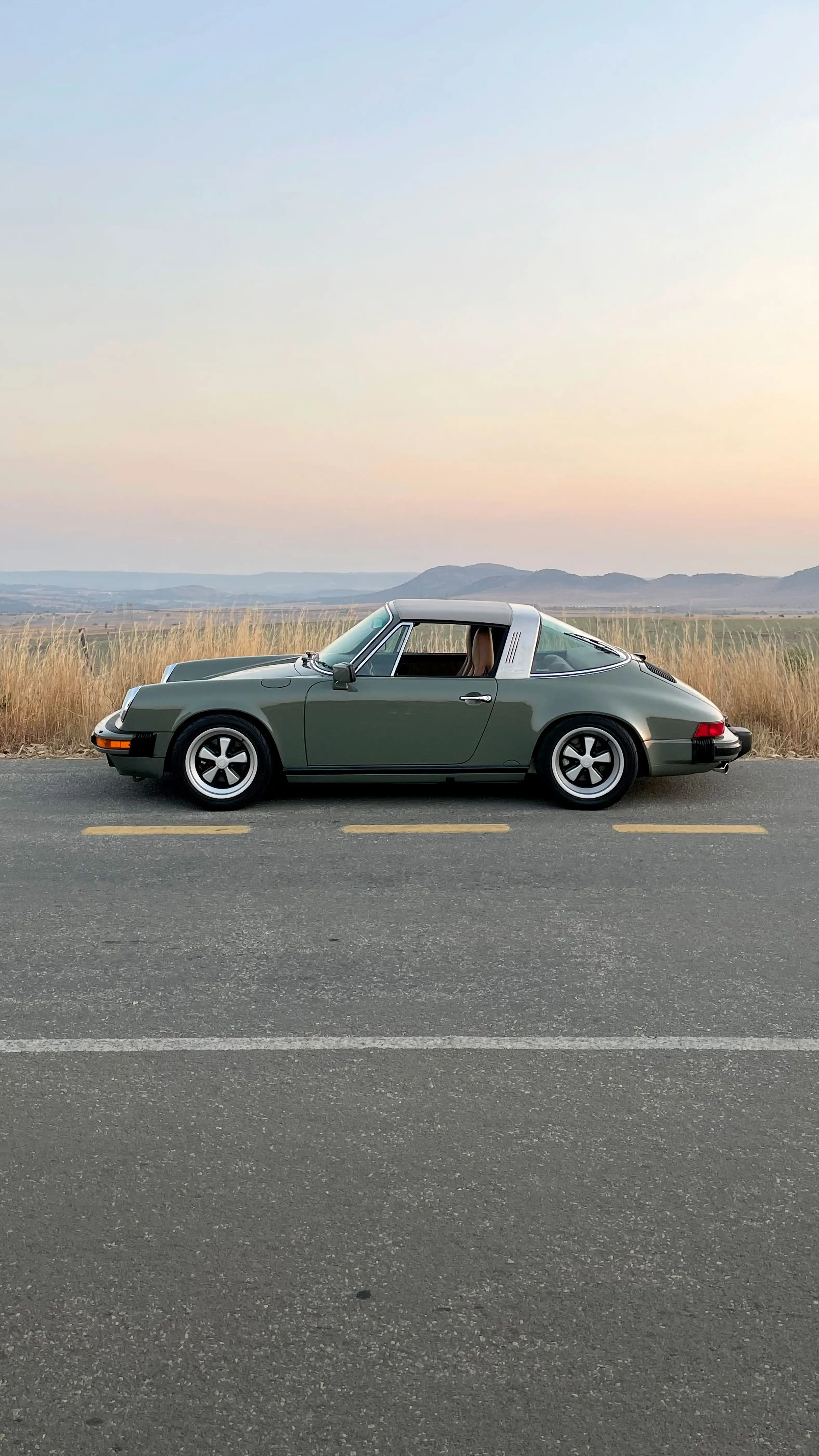 1987 Porsche 911 3.2 Carrera Targa